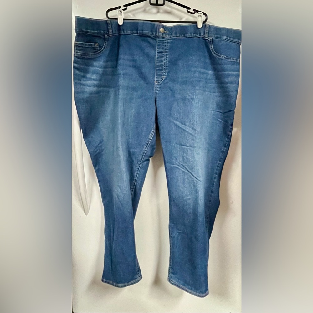 🔹 Lee Medium Wash Stretch Jeans – Size 4X – Comfy • Curvy • Classic